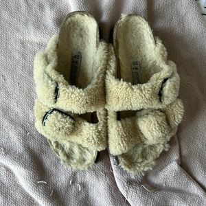 Birkenstock Big Buckle Teddy Shearling